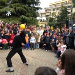 “Merry colours”…και ζογκλερικά κόλπα, γέμισαν την Πέμπτη το “Πάρκο των Χριστουγέννων”