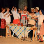 Γέμισαν κέφι οι Αμπελόκηποι Αιγείρας, με την παράσταση “Τρύγος έμμετρος”