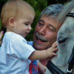 “Οινοξένεια 2014”: Μικροί και μεγάλοι, απόλαυσαν βόλτες με άλογα σε Κουνινά και Πυργάκι