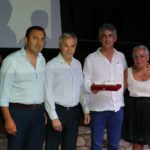 Επίτιμος δημότης Αιγιάλειας ο οσκαρικός σκηνοθέτης Alexander Payne, σε μια τρυφερή τιμητική βραδιά στο Αίγιο