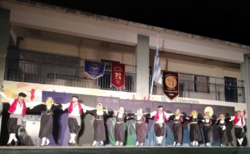 Οι Χορευτικοί Σύλλογοι της Αιγιάλειας συνεχίζουν στην πλατεία Υψηλών Αλωνίων