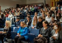 Δεκάδες μαθητές και μαθήτριες από την Αχαΐα στους Αγώνες Λόγου με θέμα τη Δημοκρατία